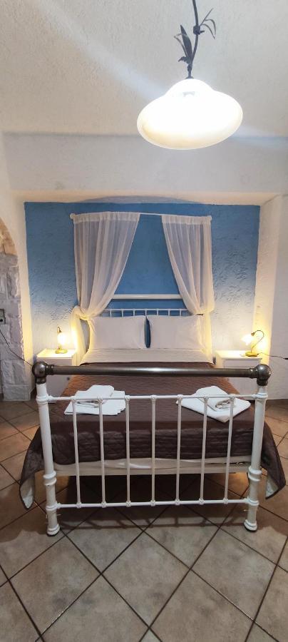 Keramos Otel Zarós Dış mekan fotoğraf