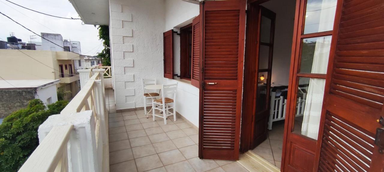 Keramos Otel Zarós Dış mekan fotoğraf